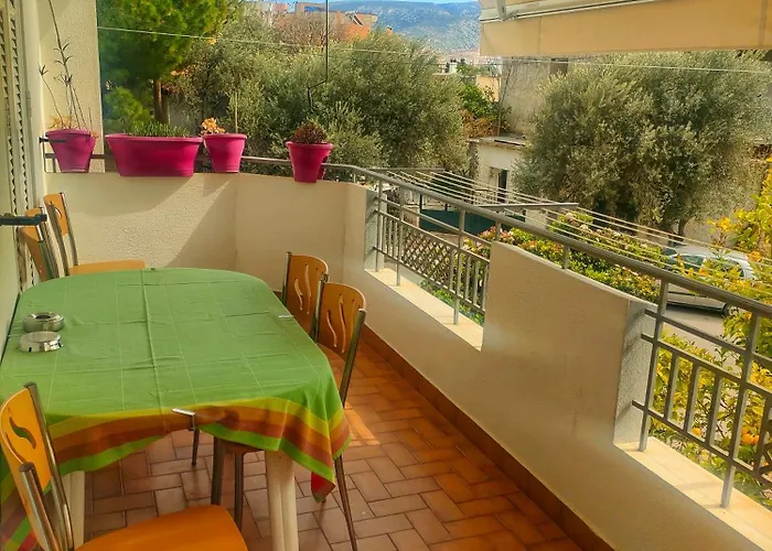 Home4U, Just 7Km From Airport