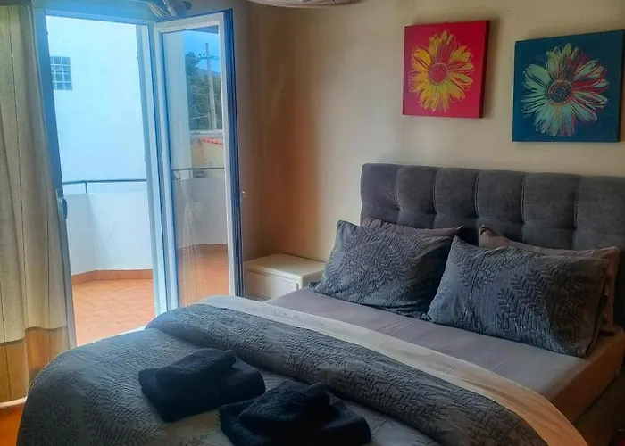 Home4U, Just 7Km From Airport