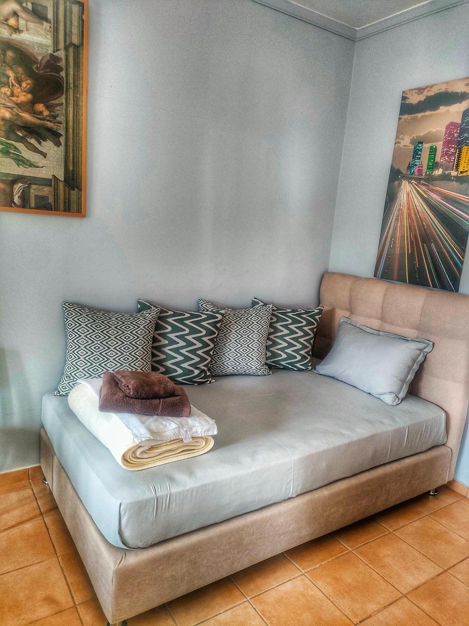 Home4u, Just 7km From Airport Appartement *