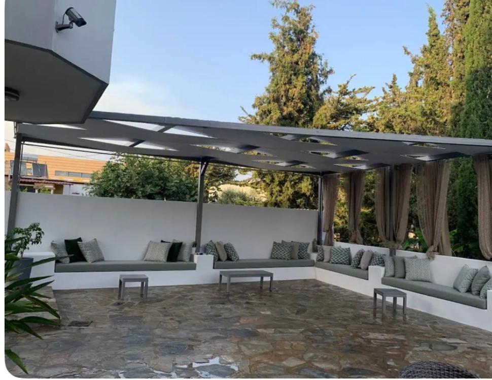 Апартаменты Home4u, Just 7km From Airport *
